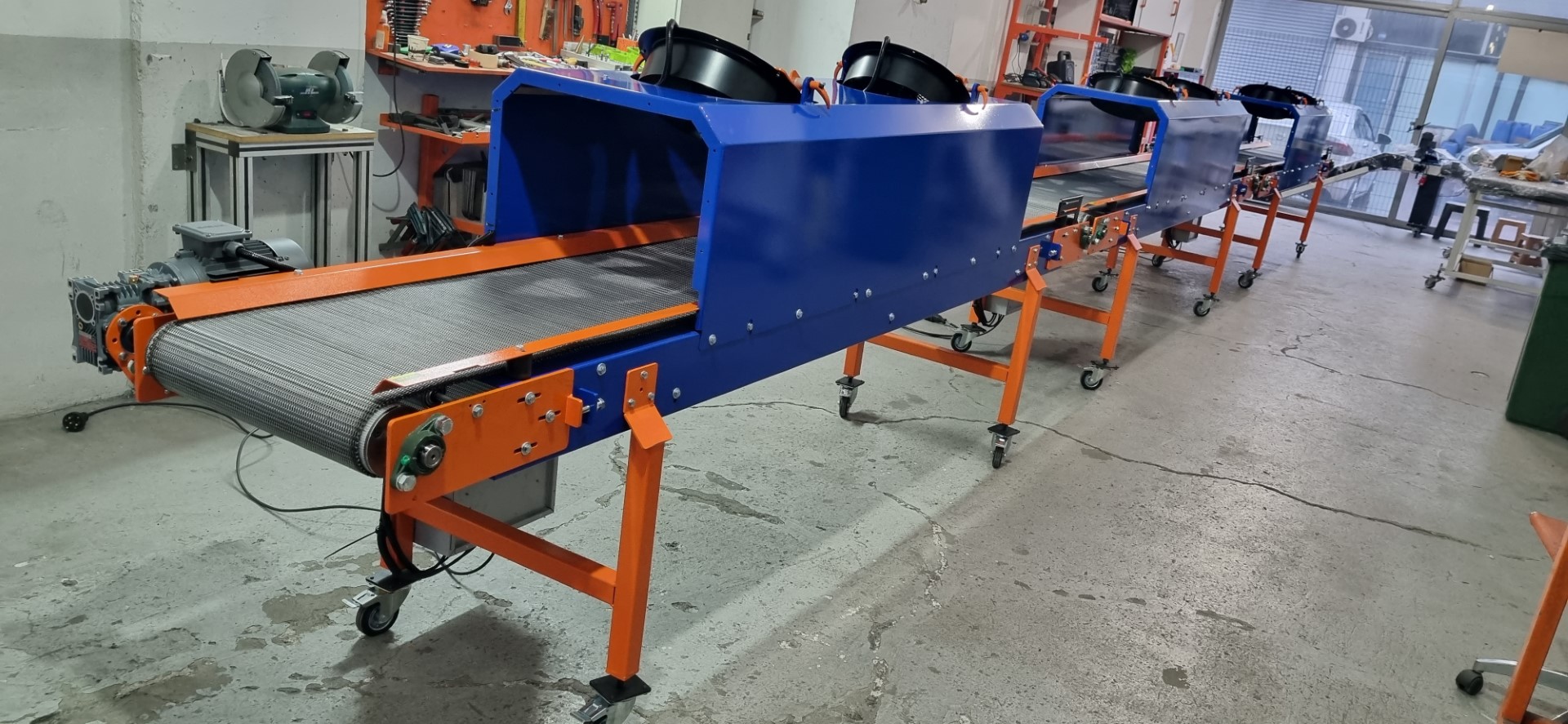 Cooling Conveyors